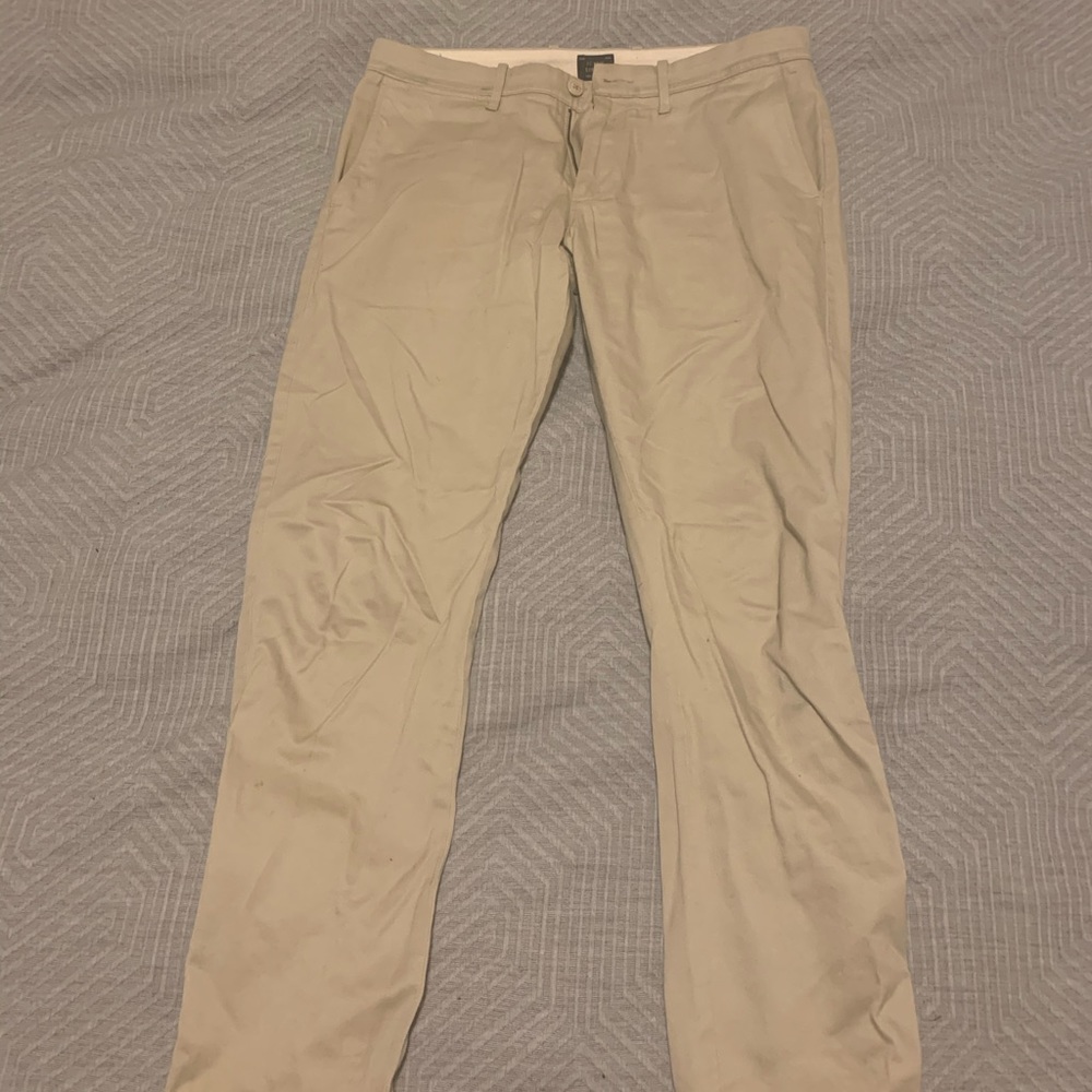 J. Crew 484 Chino in Light Khaki